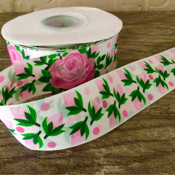 New 25 Yard Roll 1.5” Hot Pink Roses on White Grosgrain Ribbon - Picture 2 of 2